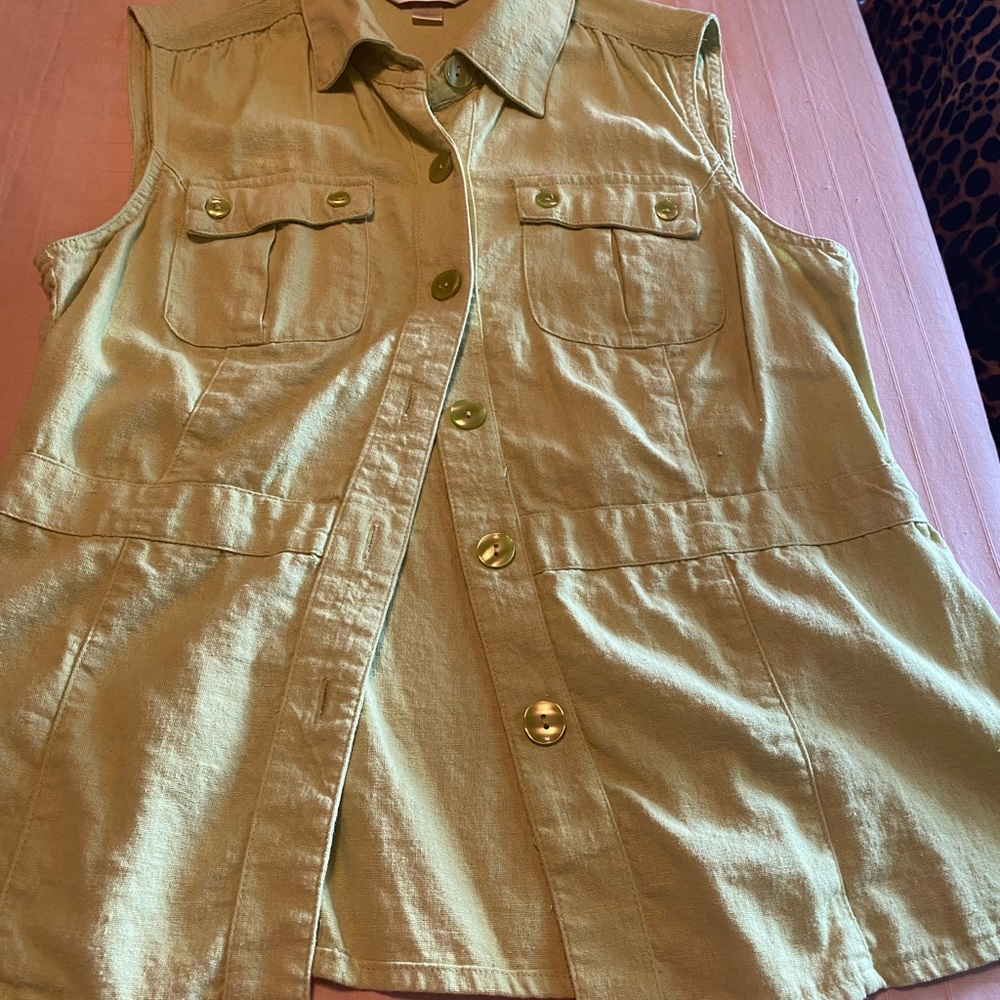 Women’s linen blouse sleeveless in lime green